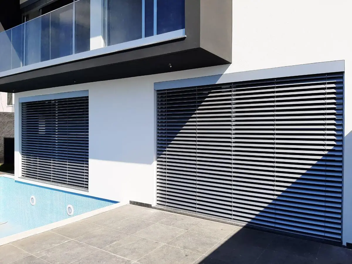 estores orientáveis